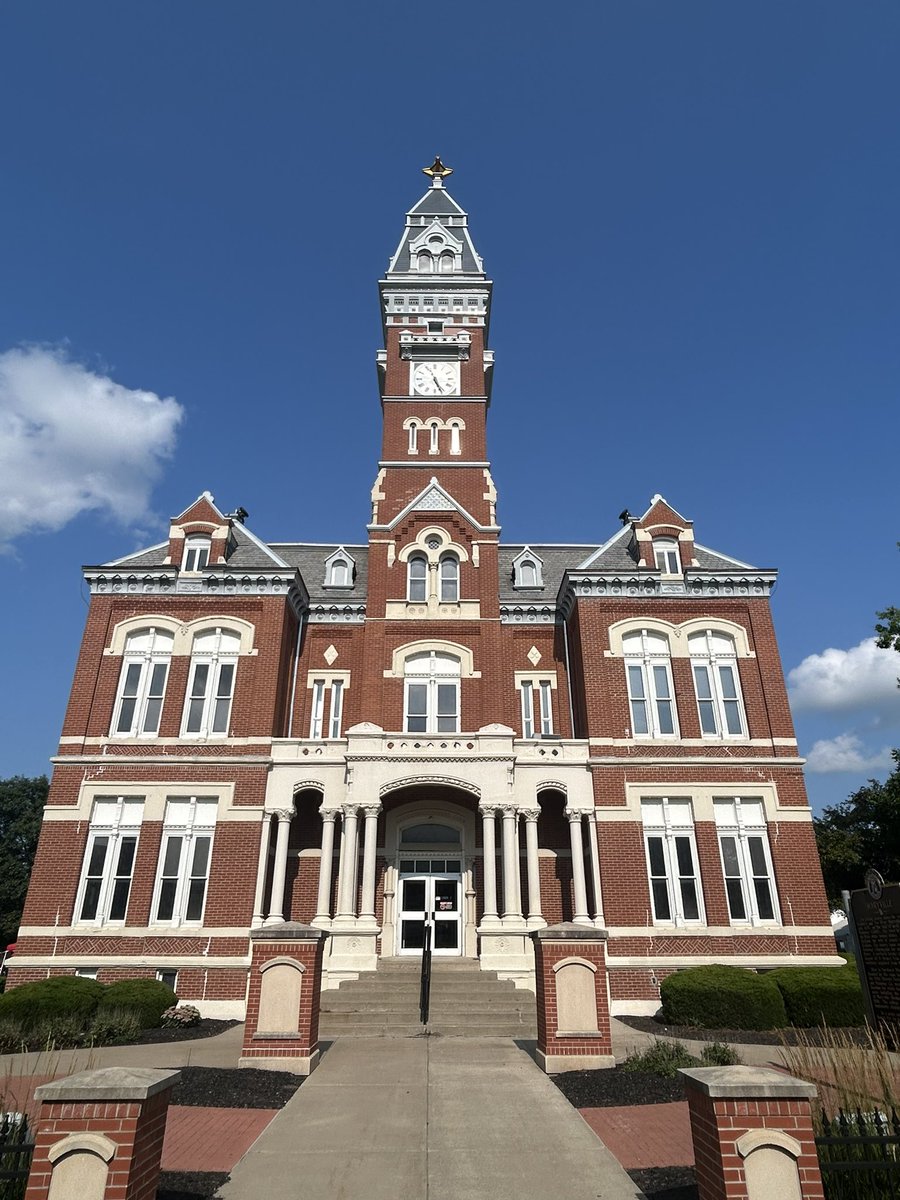 AJSchwadron's tweet image. One of the bonuses of traveling across Missouri is seeing the different county courthouses.

As #MoSos, I’ll visit every county every year. Visiting the people in their home county to gather their input is a key to success.
#AllDayEveryDay
