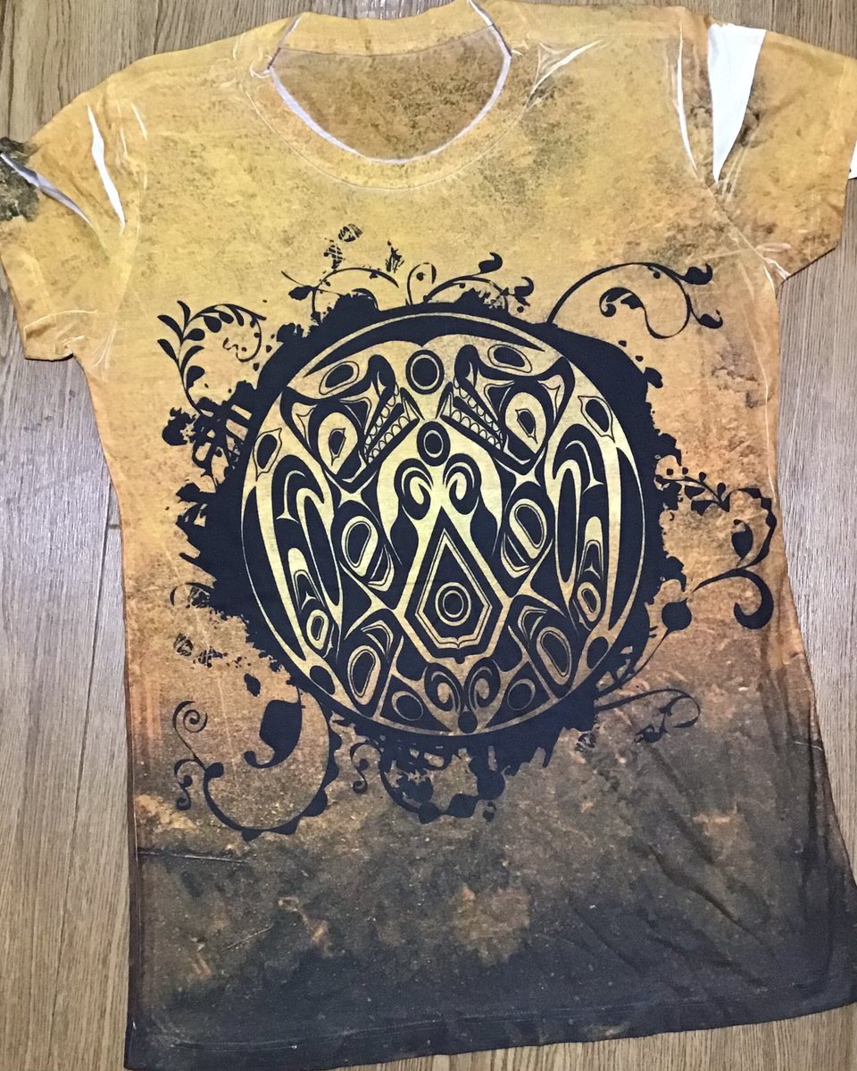 Ayako19770615's tweet image. Arrived today！👚✨🙌😆
#Wolfpack #NewMoonTheTwilightSaga #SamUley #ChaskeSpencer