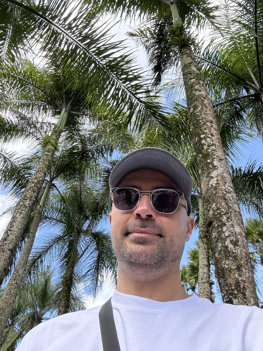 CryptoKemal's tweet photo. Karamsar rüzgardan şikayet eder, İyimser değişmesini bekler, 
Gerçekçi ise yelkenlerini rüzgara göre ayarlar.

Gunaydin emekci dostlarim☀️ https://t.co/vAAfRopY3G