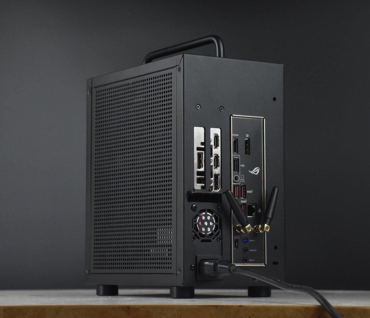 geeekstore's tweet image. #geeekcase #m21 #miniitx