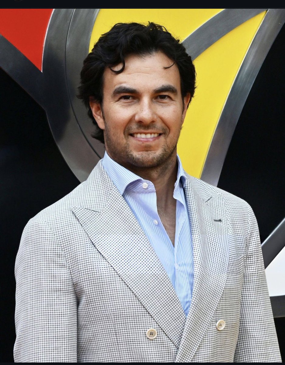 Fash1on_'s tweet photo. Checo Perez en Reino Unido duran la premiere de Deadpool &amp; Wolverine 🎥🎬 
#f1 #formulauno #modaenformulauno #fash1on #f1driver #checoperez #deadpoolwolverine #premiere https://t.co/PI9fpsFOVJ
