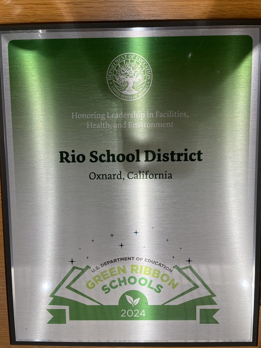 ElectAlesia's tweet photo. I was honored to be included in the Rio School District Team that travelled to Washington DC to accept the Green Ribbon Award for the farm at Rio Del Valle.Thank you to Ann Ransom,Stephanie Towner &amp; Veronica Rauschenberger. They were congratulated by Congresswoman Julia Brownley. https://t.co/7IpXEWeezA