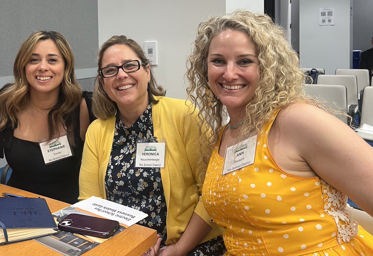 ElectAlesia's tweet photo. I was honored to be included in the Rio School District Team that travelled to Washington DC to accept the Green Ribbon Award for the farm at Rio Del Valle.Thank you to Ann Ransom,Stephanie Towner &amp; Veronica Rauschenberger. They were congratulated by Congresswoman Julia Brownley. https://t.co/7IpXEWeezA