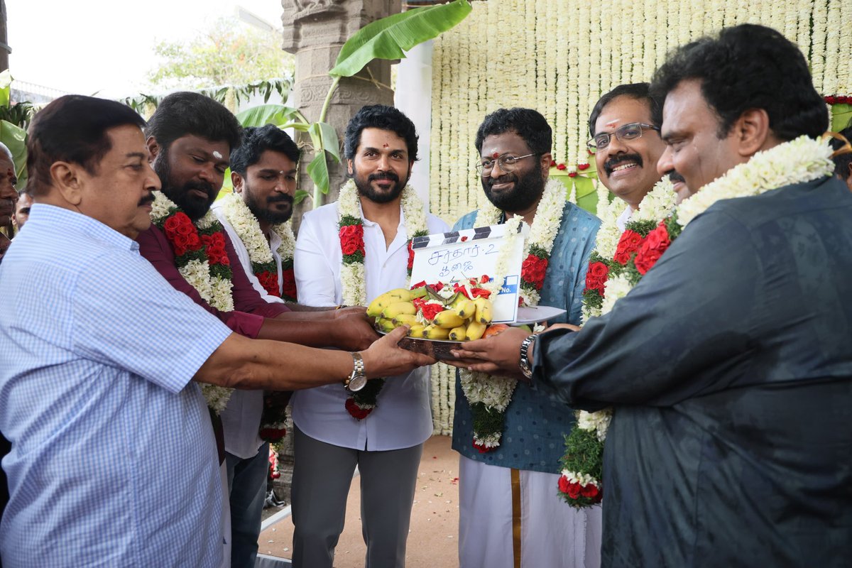 rikeey1101's tweet photo. #Karthi’s #Sardar2 Pooja Done.
Shoot of the film is scheduled to start on July 15th 2024 in grand sets in Chennai.
#RashiKhanna @RedGiantMovies_
Music - #Yuvan
Direction - #PSMithran
After #Sardar2 #Karthi returning as #Delli in #Kaithi2 https://t.co/PWLYAmNqBD