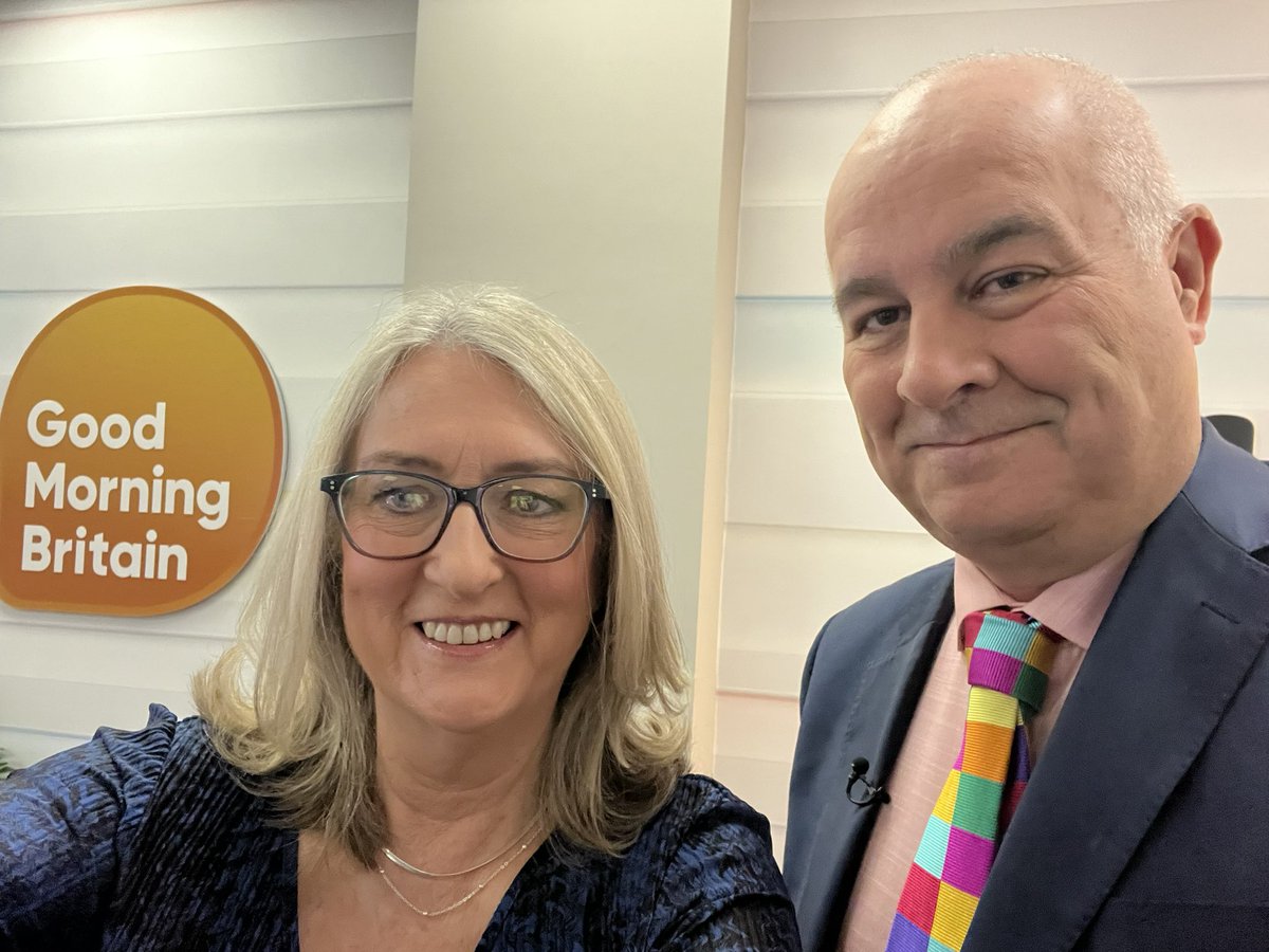 Jacqui Smith tweet media