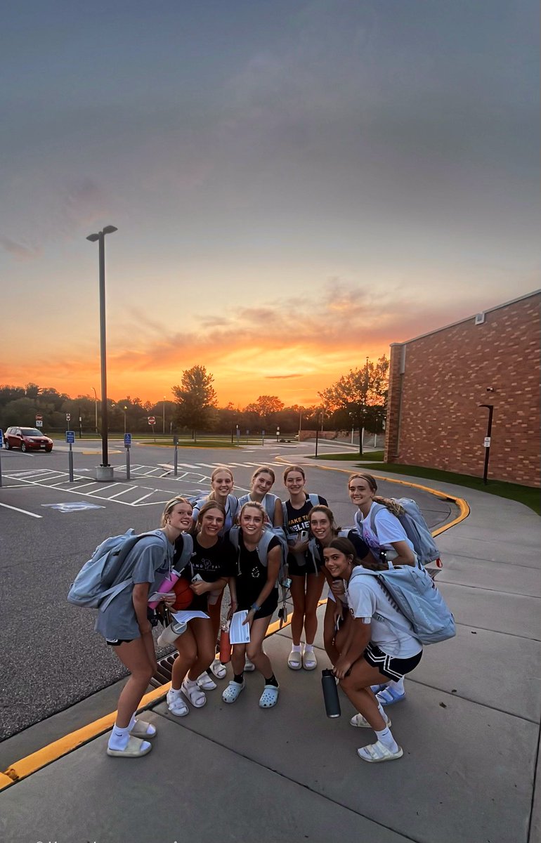 Crossfire Elite 2026 (@geecrossfire) on Twitter photo One last road trip down at the <a href="/USJN/">USJN</a> March to the Arch tournament in St. Louis, MO under the dome! Four days of fun and games, while we grind and get better together on the court! <a href="/CrossfireGHoops/">Crossfire Girls Hoops MN AAU</a> <a href="/EricJrAllStar/">EricJrAllStar</a> <a href="/FiveStateHoops/">Five State Hoops</a> <a href="/GMacHoops/">Grant McGinnis</a> <a href="/BlueStarMedia1/">BlueStar Media</a> <a href="/JrAllStarMN/">Minnesota Jr. All-Star GBB</a> One last road trip down at the <a href="/USJN/">USJN</a> March to the Arch tournament in St. Louis, MO under the dome! Four days of fun and games, while we grind and get better together on the court! <a href="/CrossfireGHoops/">Crossfire Girls Hoops MN AAU</a> <a href="/EricJrAllStar/">EricJrAllStar</a> <a href="/FiveStateHoops/">Five State Hoops</a> <a href="/GMacHoops/">Grant McGinnis</a> <a href="/BlueStarMedia1/">BlueStar Media</a> <a href="/JrAllStarMN/">Minnesota Jr. All-Star GBB</a>