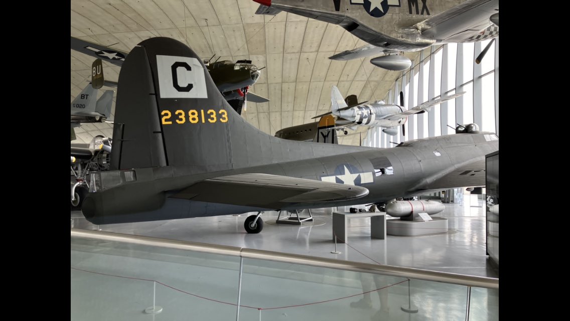 The first stop on my third Wonder Woman tour is complete. This is IWM Duxford in England. This is where Diane and Steve steal the plane in WW84. For those of you that do not remember here is the link m.youtube.com/watch?v=7BPpTF…
#WonderWoman