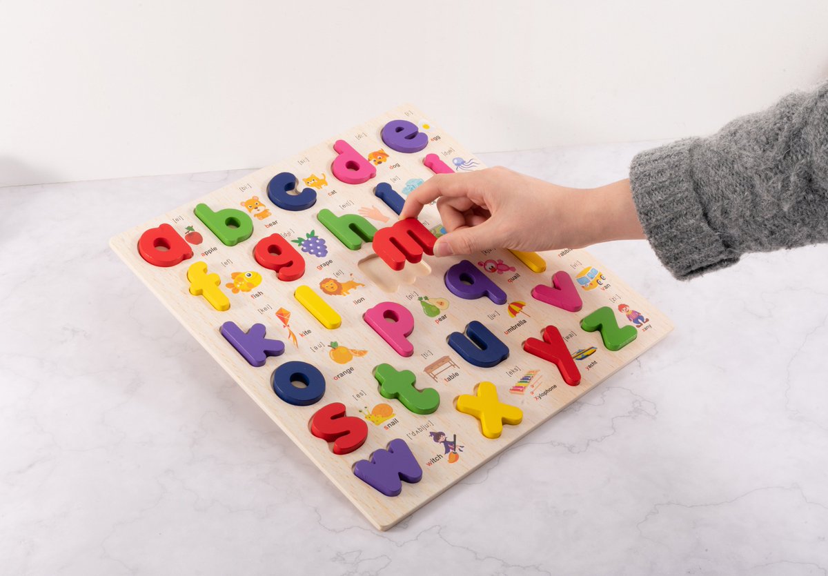 XJYQJD_TOY's tweet photo. 🎉👏🧩PUZZLE TIME~~~let’s enjoy screen off time and learn some ABC &amp; 123✌

🎀3 IN 1 Wooden Alphabet Number Puzzle Set

💯Chunky bright blocks fits baby little hands well. 

🍎Easy to play! Each pieces is furnished with a colorful picture that provides matching information https://t.co/oGvKWt7Y5c