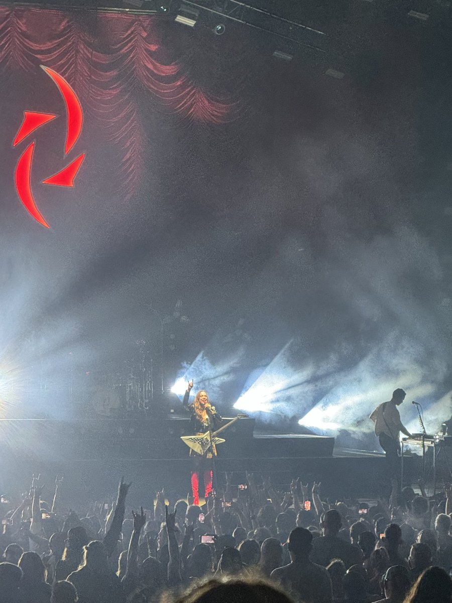 Carrie Murray (she/her) #BLM ✊🏿#🌈 tweet media