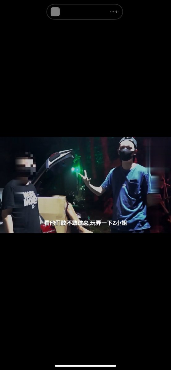 gloryhole真是往死了戳我xp！！！
很多年前看过台湾的一个视频把女生装箱子放后备箱的时候就觉得好有感觉啊啊啊，今天找到真是又过瘾了😎
#028情侣 #028夫妻