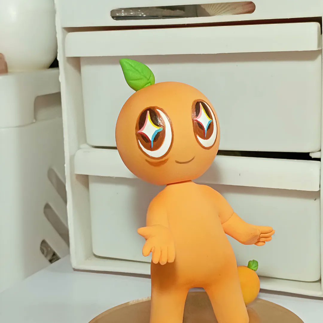 whaleclay0_0's tweet photo. Commission clay for M Point Plum 
#clayart #claydolls #clayfigure #diy #handmade #mango https://t.co/MJEJkONGK7