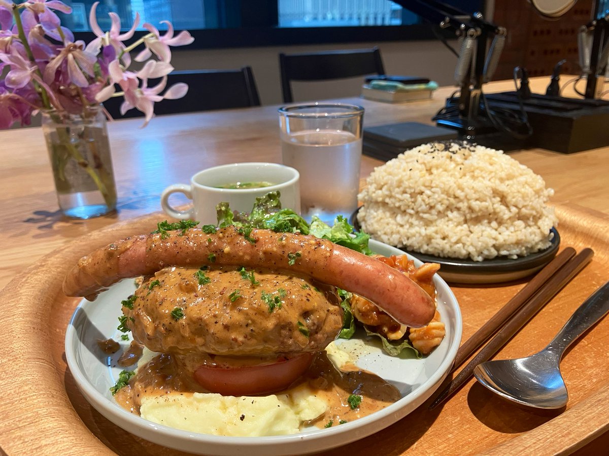 exorphia_pr's tweet photo. 予約しても食べたかったランチ…

14時30分に滑り込み！！

#企業公式がお疲れ様を言い合う 
#企業公式夏のフォロー祭り
#企業公式相互フォロー
#企業公式つぶやき部
#がんばろう企業公式　
#InspiredLab #三菱地所 #SAP
#転職 #研究者  #募集中
#エクソソーム #exosome #創薬 https://t.co/k0IcJxWF2B