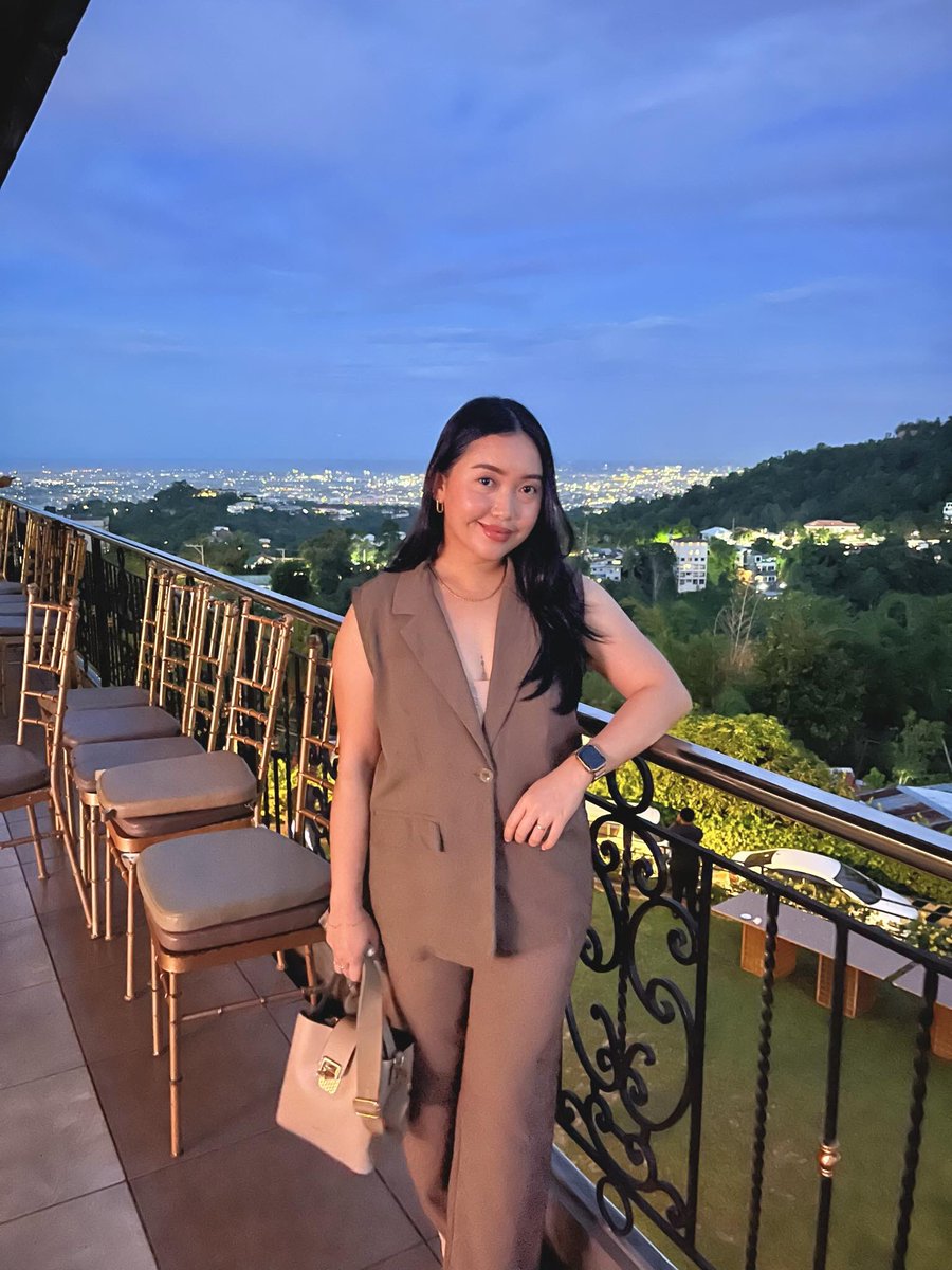 dandelreyes's tweet photo. In my momshie era 🌃✨ https://t.co/vFsD8DtAE8