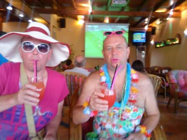 telmick's tweet photo. Happy 60th birthday @holmseybigjohn have great night at the blue oyster bar 😂 https://t.co/nUaHHgOrmx