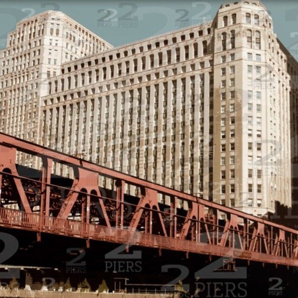 Two_Piers's tweet image. Merchandise Mart and Wells Street Bridge

Contact me if you need color adjustments to match your specific palette.

2piers.com/products/Merch…

#wellsstreetbridge #merchandisemart #chicagoarchitecturalart #chicagoarchitecturalphotography #chicagoart