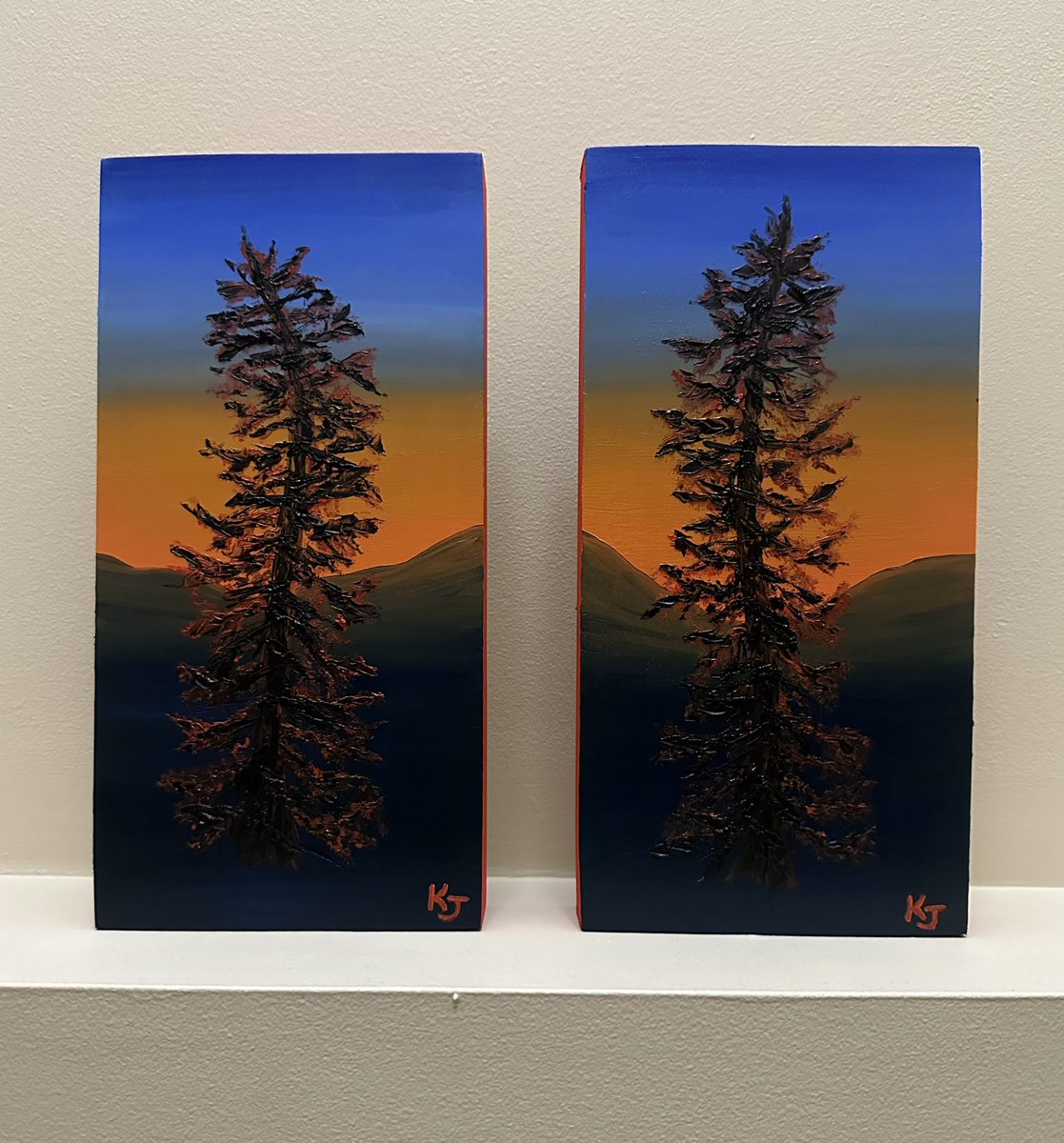 keeprunningkris's tweet photo. “Dancing at Sunrise”
Oil on Wood Panel
6 x 12 inches each

#yyc #calgary #sunrise #calgaryartist #fineart https://t.co/I7cslwAapX