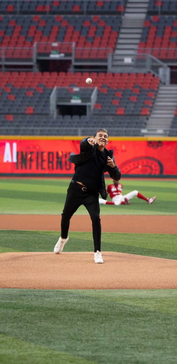 W Deportes tweet media