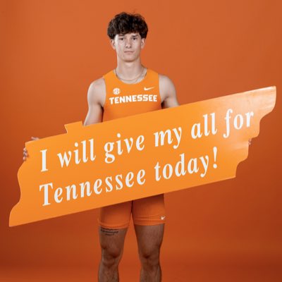 BlakeSifferlin's tweet photo. #NewProfilePic https://t.co/gsnRmk0vYV