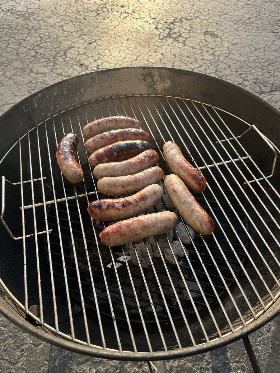 Grilling Things tweet media