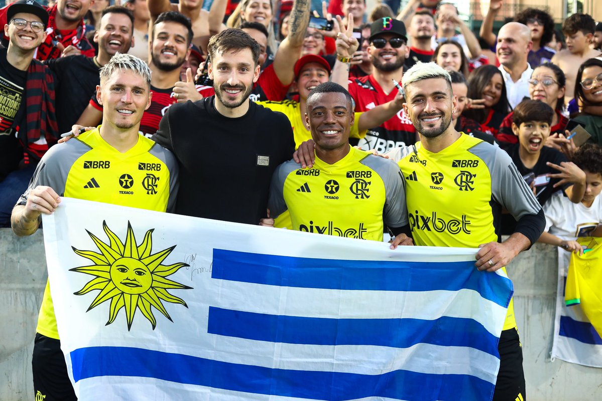 Não se desesperem

Na próxima rodada, a cavalaria estará de volta 🇺🇾🇺🇾🇺🇾