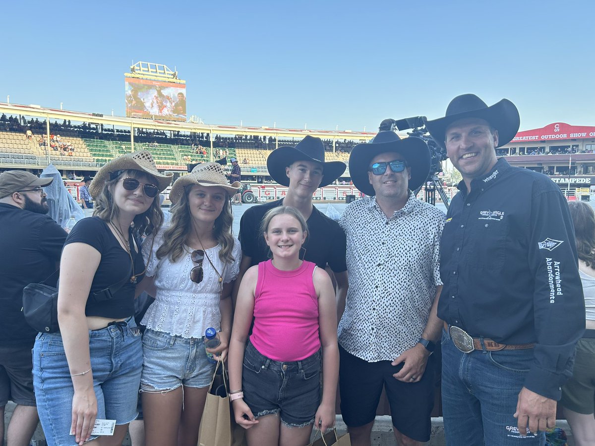 Smith77Steve's tweet photo. We got to meet @BensmillerCWR this evening. Hooked the kids up with some swag. Great guy! Good luck tonight and the rest of the week. @CSchuckwagons @calgarystampede https://t.co/66M7cnGSri