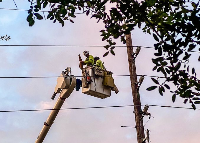 You guys 🥹🥹🥹 my nosy self was outside watching. And I talked to the lead dude and he explained what was going on and that they were able to loop my circuit to give our section power and then tomorrow he will turn it off again for a couple of hours to do repairs up the street