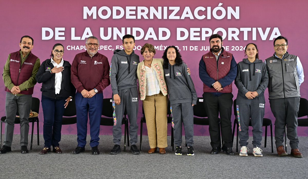 delfinagomeza's tweet photo. Cerramos el día en #Chapultepec, donde arrancamos con la modernización de la unidad deportiva municipal, a fin de fortalecer el tejido social con instalaciones dignas y seguras para el desarrollo del deporte. 

Con #ElPoderDeServir seguimos el ejemplo del Presidente Andrés Manuel @lopezobrador_, al continuar con la transformación del #EstadoDeMéxico impulsando el bienestar y esparcimiento de niñas, niños, adolescentes, jóvenes, mujeres y toda la familia.