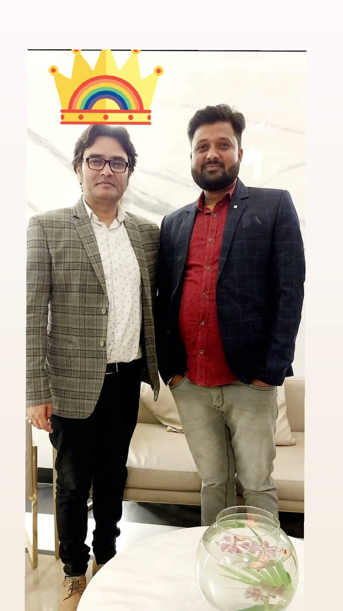 YadavVivekanan2's tweet photo. @ArariaRjd के जिलाध्यक्ष नरपतगंज विधान सभा के भावी विधायक खाब्दह पंचायत के मुखिया प्रतिनिधि श्री @ManishYadavRJD जी को जन्मदिन की बहुत बहुत बधाई व शुभकामनाऐ ईश्वर से आपके सफल, स्वस्थ और दीर्घायु जीवन की मंगलकामना करता हूँ।🎂❤️ @yadavtejashwi @RJDforIndia @sanjuydv https://t.co/c01EHc66jU