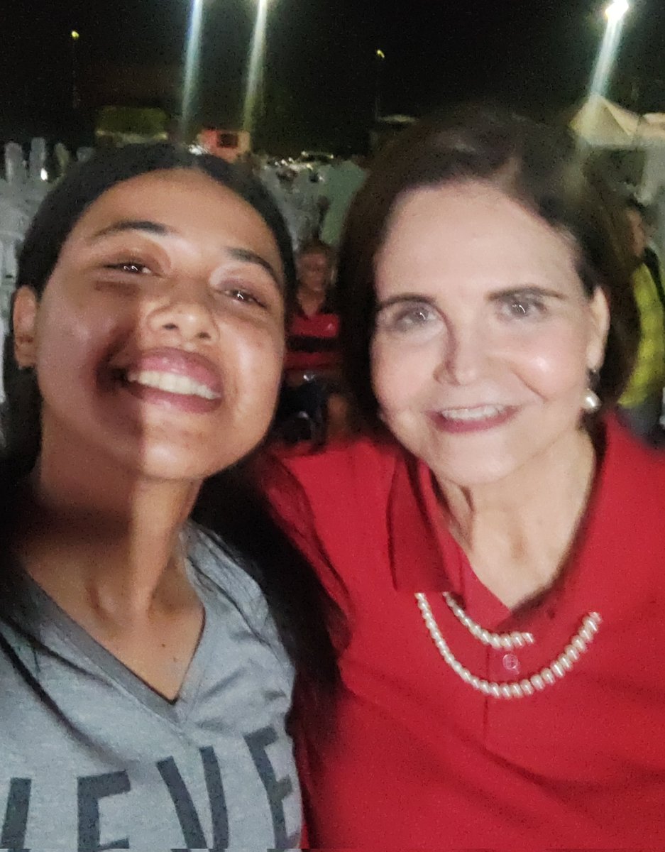 LindCoffee's tweet photo. No meu dia mais fraco como militante https://t.co/WYD3lVfY1V