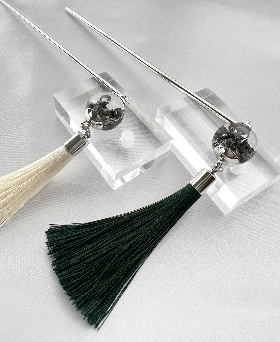 かんざしの歴史】 かんざしの歴史は、なんと縄文時代から始まります