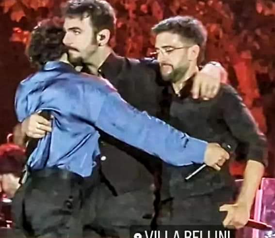 ilvolonelcuore's tweet photo. 🥺 mi ejemplo a seguir 😭😭🫂 https://t.co/FFDG41JHjH