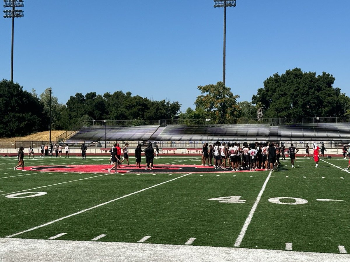 MiloLewis21's tweet photo. Good two weeks @OwlFootball_ https://t.co/CtE5TiITCm