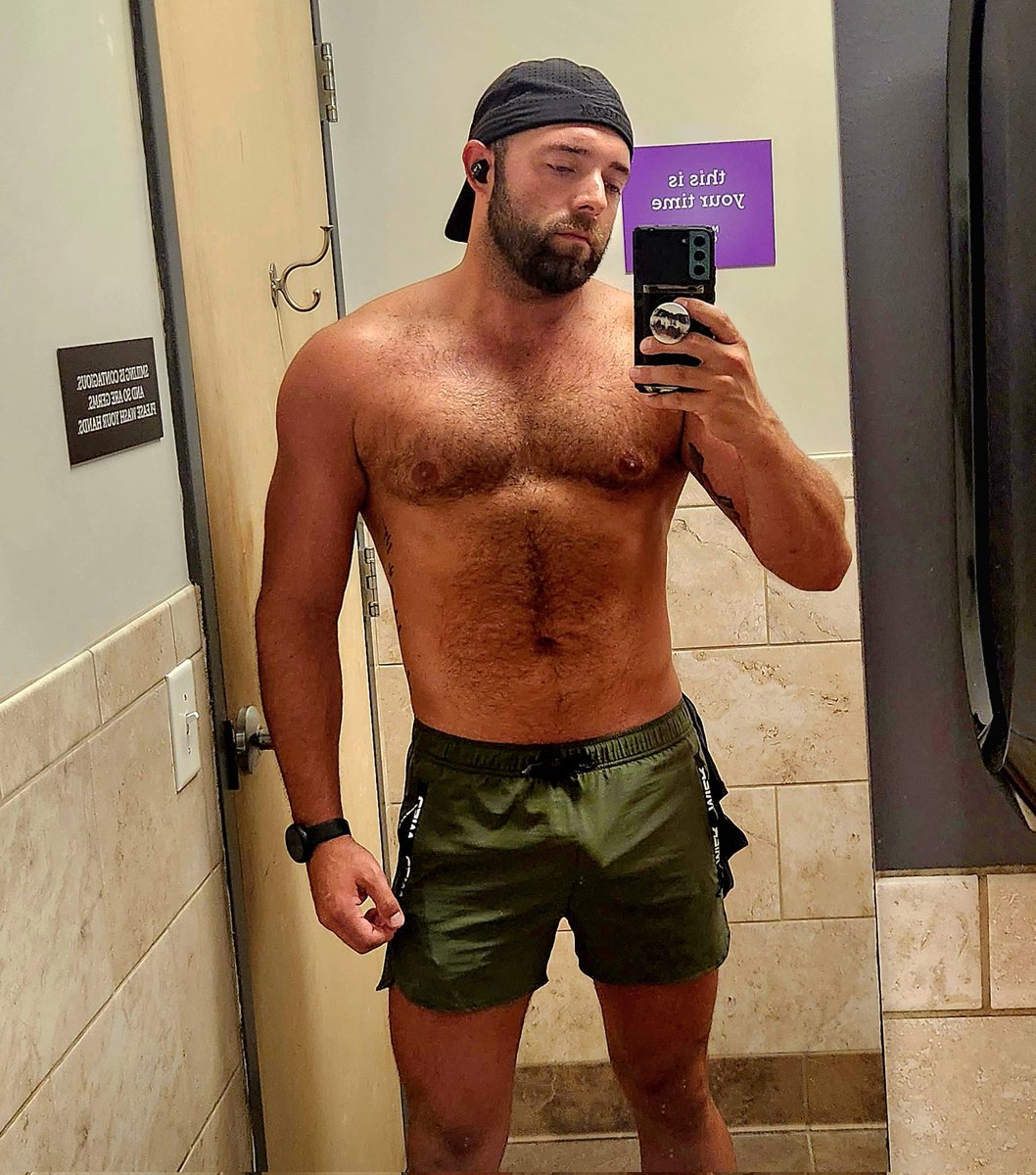 DDA_Foundation's tweet photo. @Daniel_fit_boy @wrestler_chris How about I bust a load in your ass... 

https://t.co/GWjkET0mbk https://t.co/MdNFh3KLh0