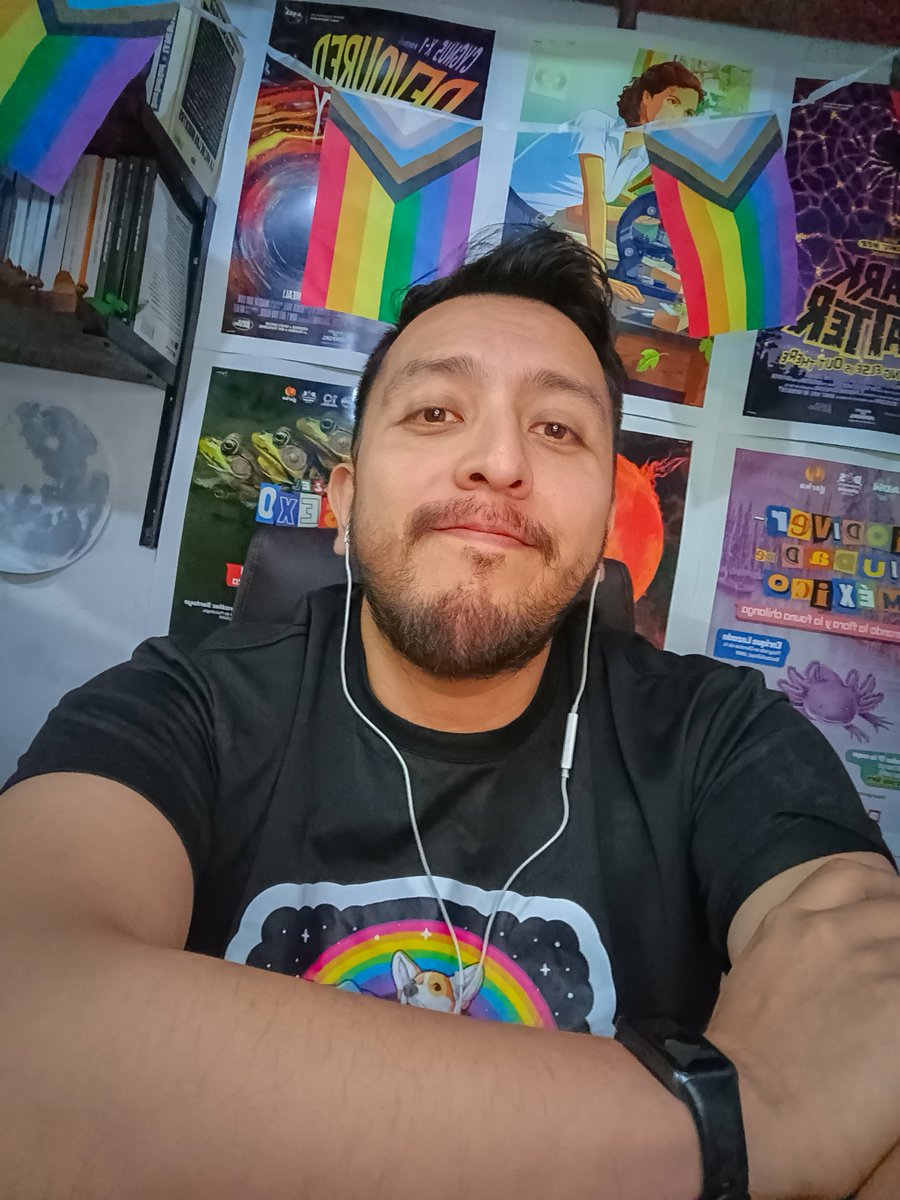ElLaloLanda's tweet photo. En la transmisión con @missydpoint hablando de drag y comunicación de la ciencia. 🏳️🌈🏳️⚧️
Aquí pueden ver la transmisión: https://t.co/zoo8DFtSIb
#RainbowScience 🌈
#ExistimosTodoElAño https://t.co/TA9BUqyd8G