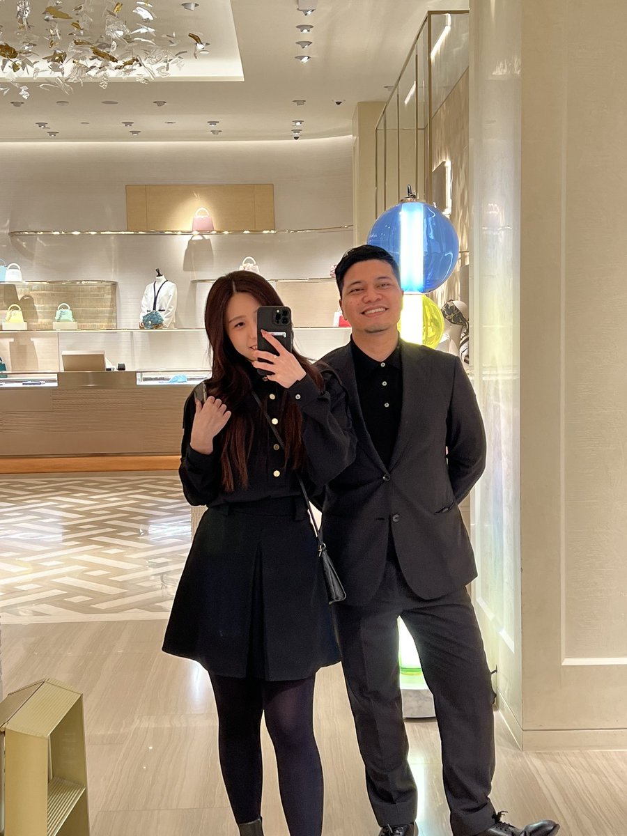 acbyacid's tweet photo. A day working in LV https://t.co/5Z7tHiiiUZ
