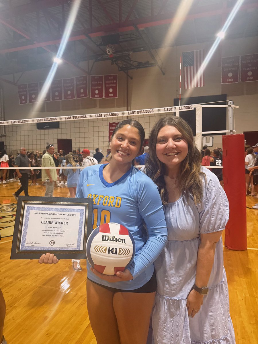 Claire Wicker tweet media