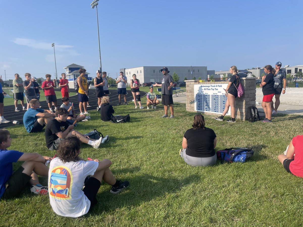 Throw Big Throw Far Milwaukee (@tbtfmilwaukee) on Twitter photo Thanks to Coach Pratt for sharing his advice as we concluded session 8️⃣ today.
His advice:
✅ Be a multi sport athlete. They complement what you’re trying to accomplish in the ring.
✅ Find a way to prepare for the throws the same way you do for other sports. FIND A WAY! Thanks to Coach Pratt for sharing his advice as we concluded session 8️⃣ today.
His advice:
✅ Be a multi sport athlete. They complement what you’re trying to accomplish in the ring.
✅ Find a way to prepare for the throws the same way you do for other sports. FIND A WAY!