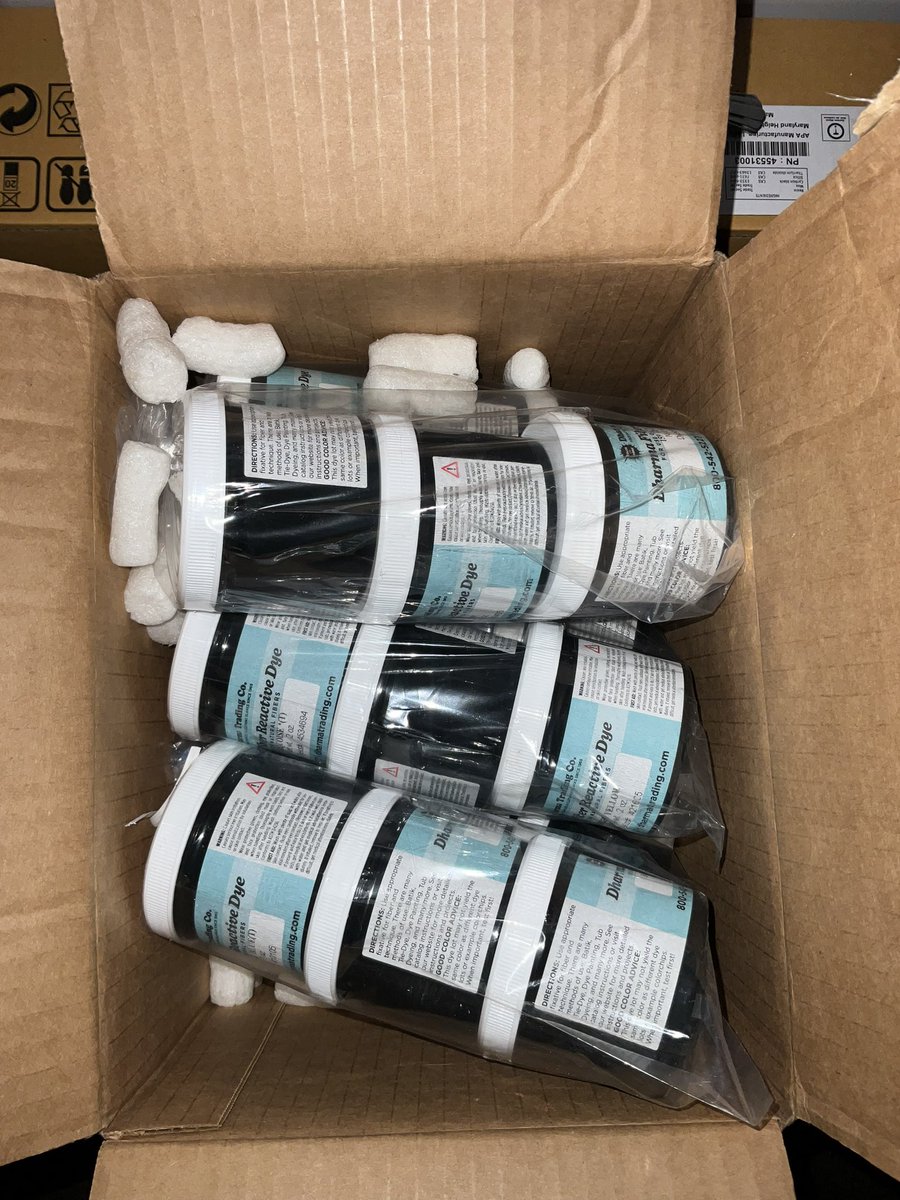 pych0delic's tweet photo. 1st order of dye has arrived from @dharmatrading https://t.co/gsmBob7YKi