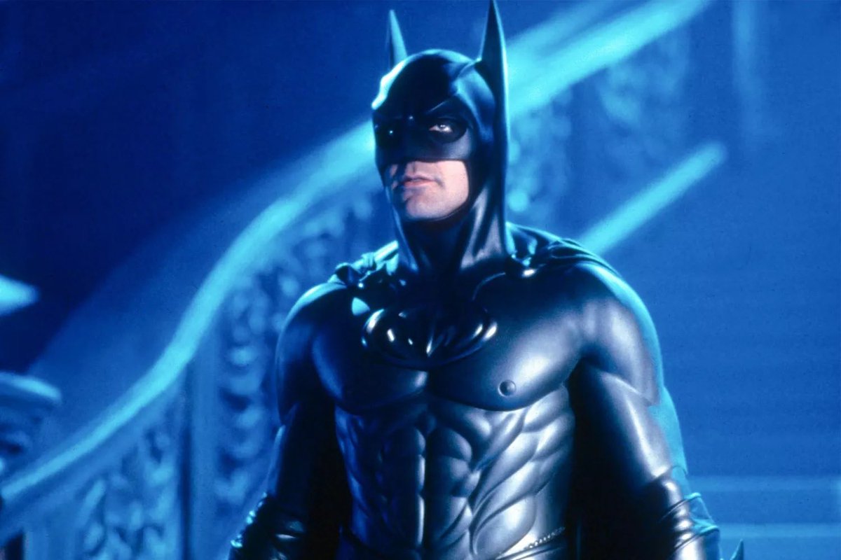BooferTJustice's tweet photo. Maybe the 9th best Batman shouldn’t be interjecting with who the best person for any job is. https://t.co/bhIFeLzGU9