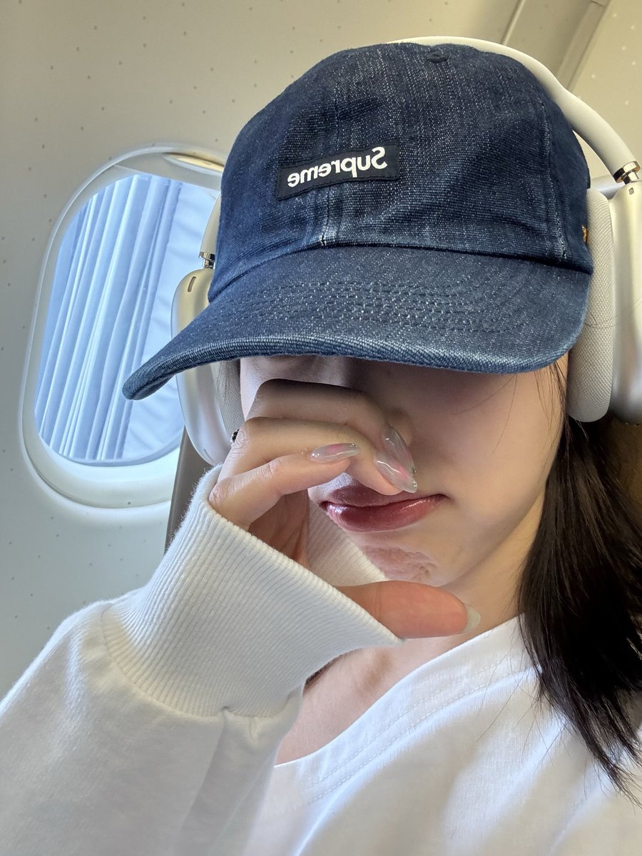Nayeon. tweet media