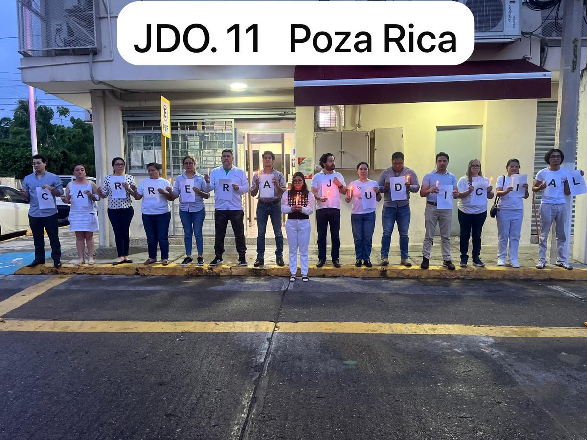 AlfredoGR16's tweet photo. Defendiendo la carrera judicial, Juzgado 11 de Distrito en el Estado de Veracruz #pozarica #PJF #cjf https://t.co/NMJu9awwTf