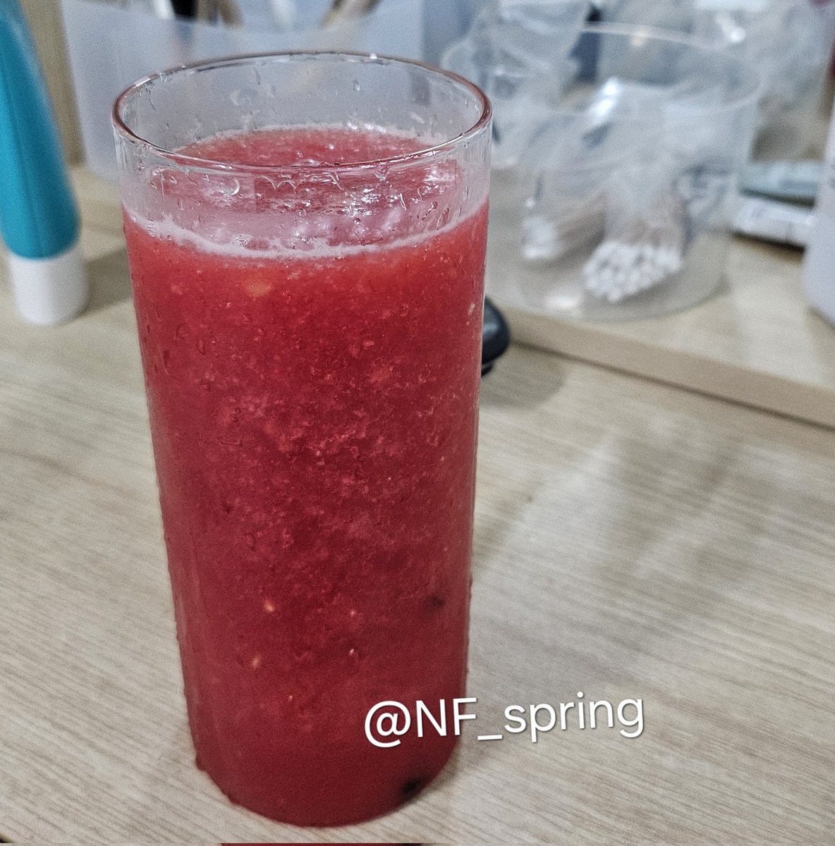 NF_spring's tweet image. 훈데이 To Do List

✔️귀여운 고양이 방 빼러감
✔️먐시 챙기면서 병원가기
✔️여름엔 수박+얼음 = 극락
✔️오늘 만난 세상에서 제일 귀여운 고양이❓️

#NFlying #엔플라잉 #차훈 #ChaHun #HappyHunDay #ToDoList_for_NFia