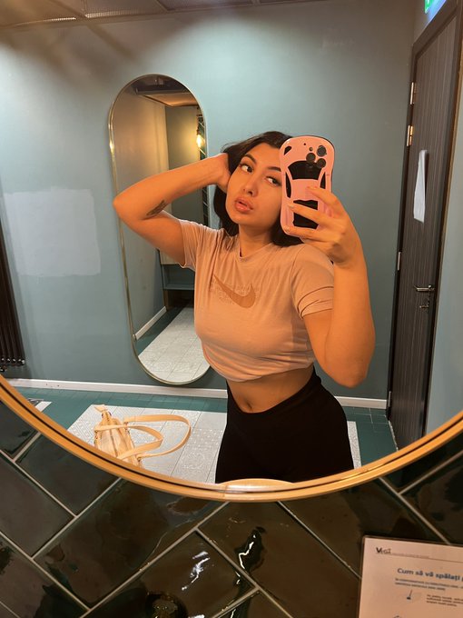 ❤️ https://t.co/61GP7eVneU