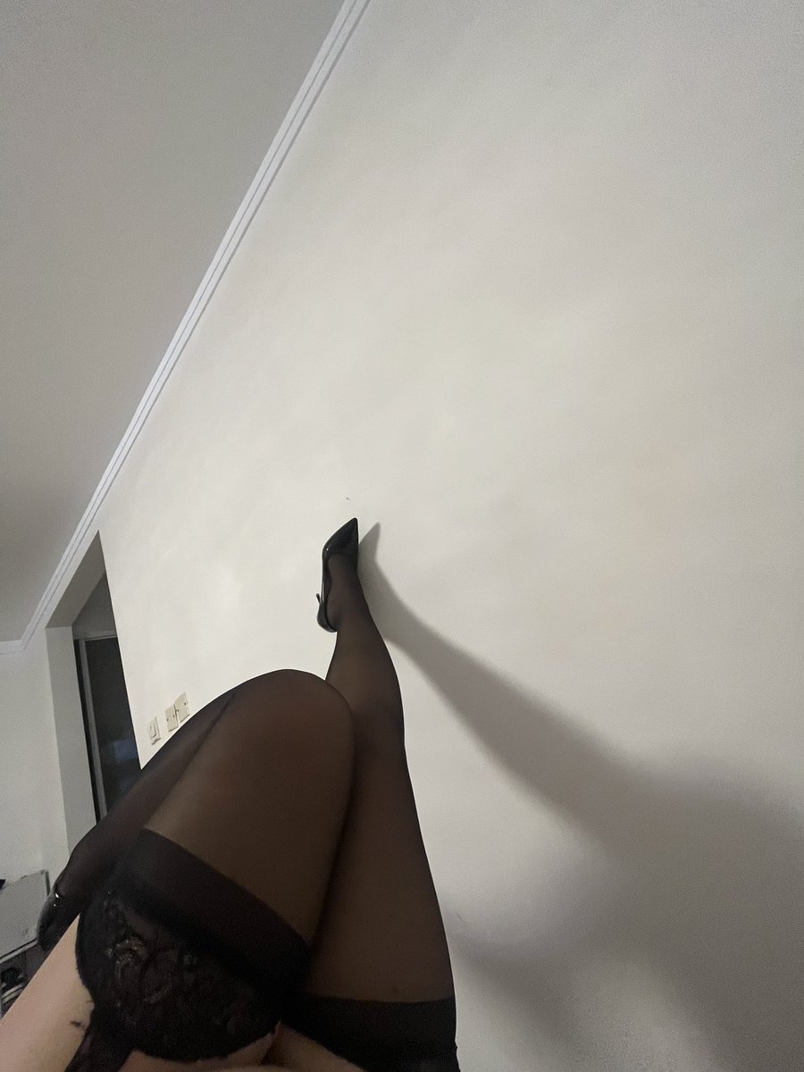 福利姬巨酱分享的黄推图片4 - 网红私拍内容