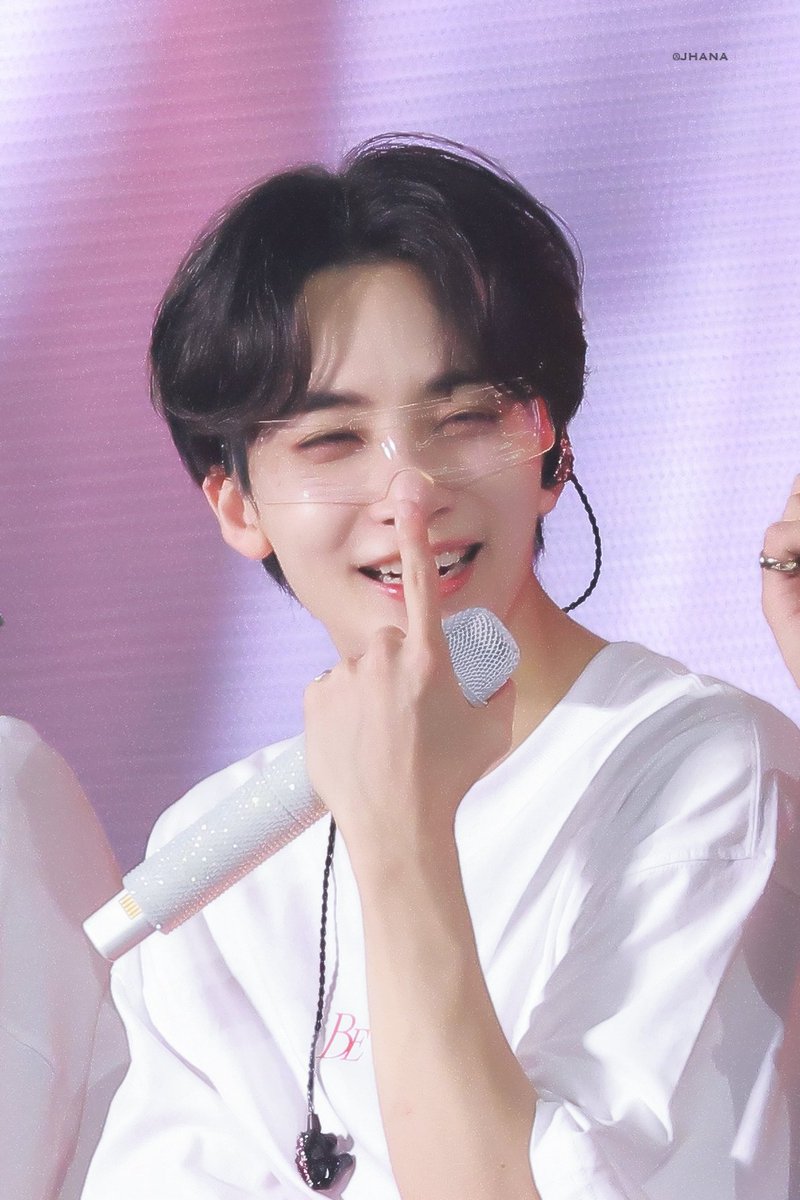 진차 얼마나...엏마나 사랑스러웟을까
저걸 30센치 내에서 봤다니
아개부럽네