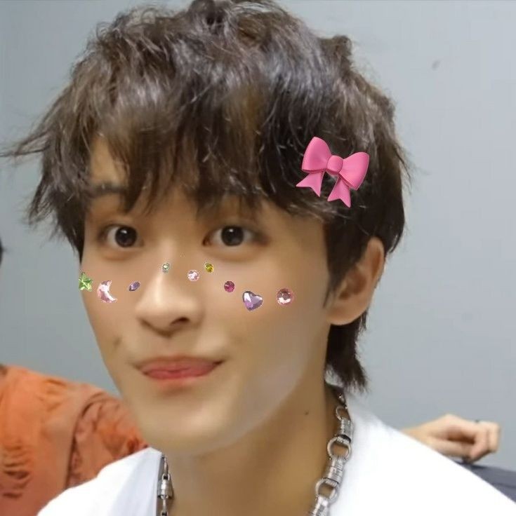 restarting : day 5 of looking for moots 𓂃 ࣪˖ 
hi, everyone ´･ᴗ･` i’m inkha! 
୨୧ any , isfj , filipino 
୨୧  svt, nct, tws, riize &amp; zb1 
୨୧ somewhat new to #kpoptwt, #stantwt &amp; #animetwt, any fandom is welcome ! 
୨୧ will interact with posts 
♡ / ↺ are  appreciated!