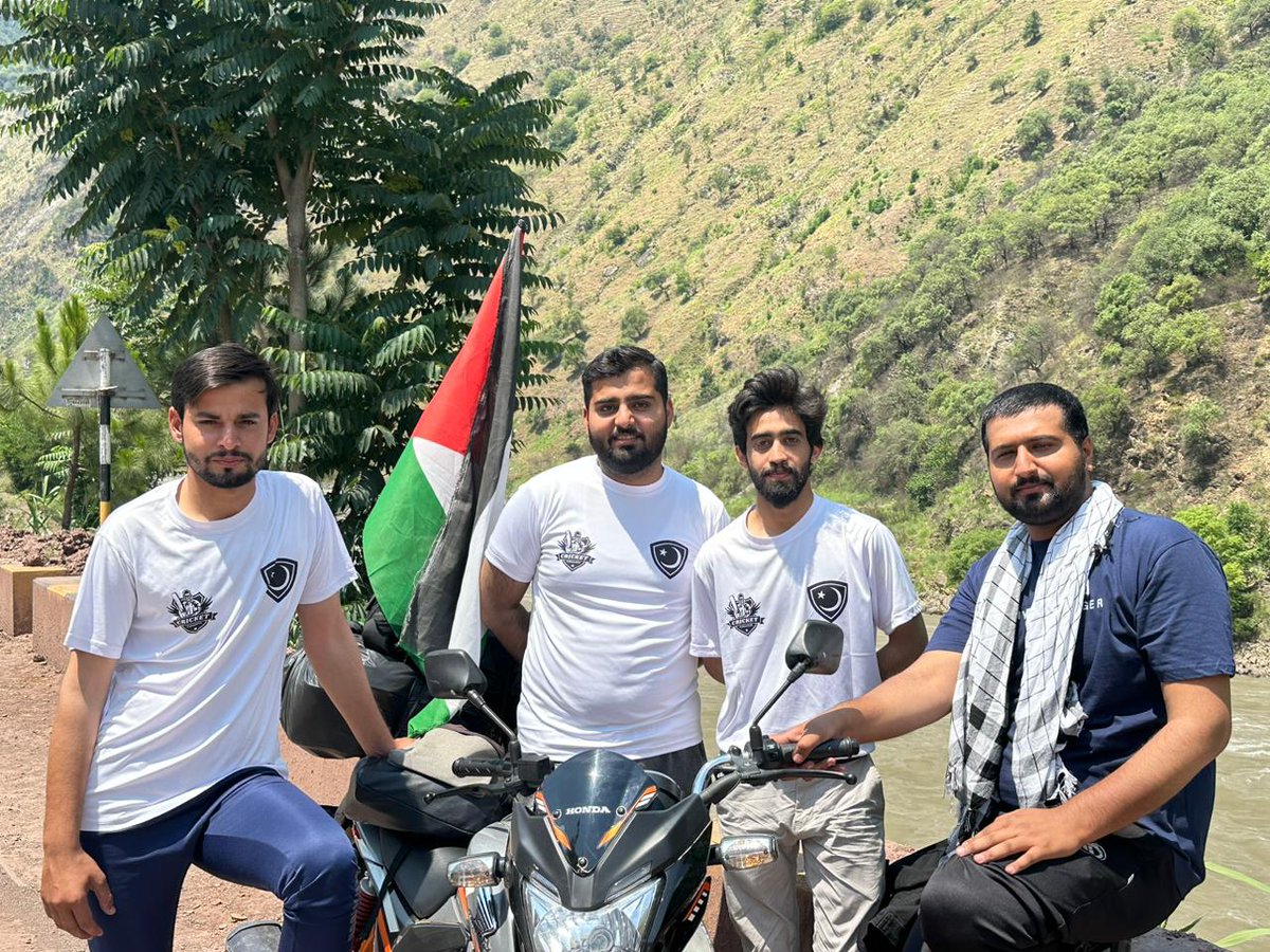 notjarar's tweet photo. 5 Days Bike Tour || Kashmir 💖
(thread) https://t.co/Idt7tsRk13