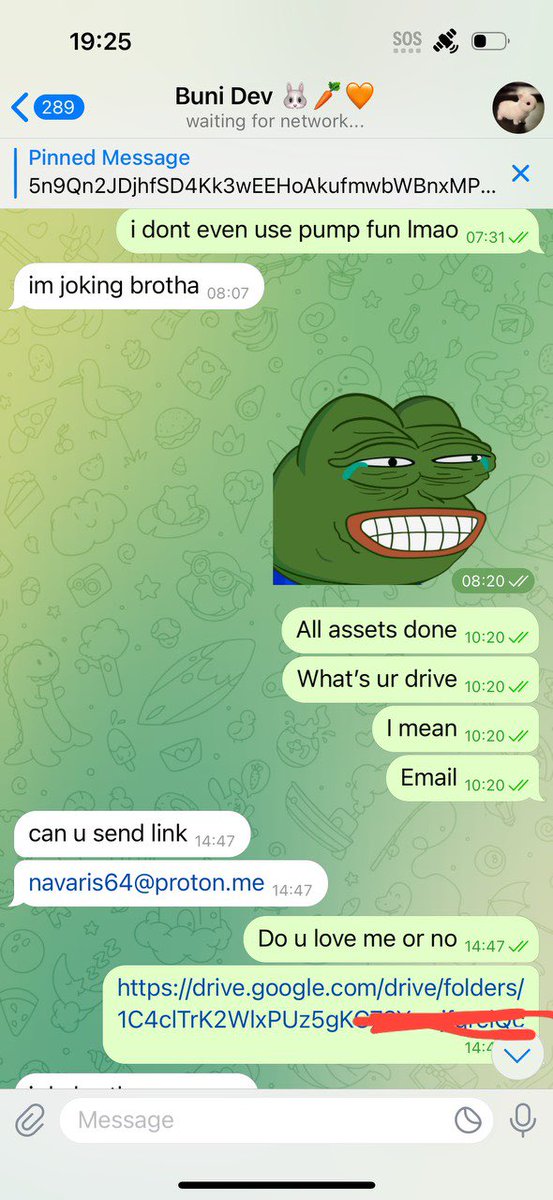 ChickenwithCap's tweet photo. @Hwang011904 @MINHxDYNASTY Dev personal email: navaris64@proton.me

Proof he scammed me, the original artist of Cepi https://t.co/3pLkyMcP6Y