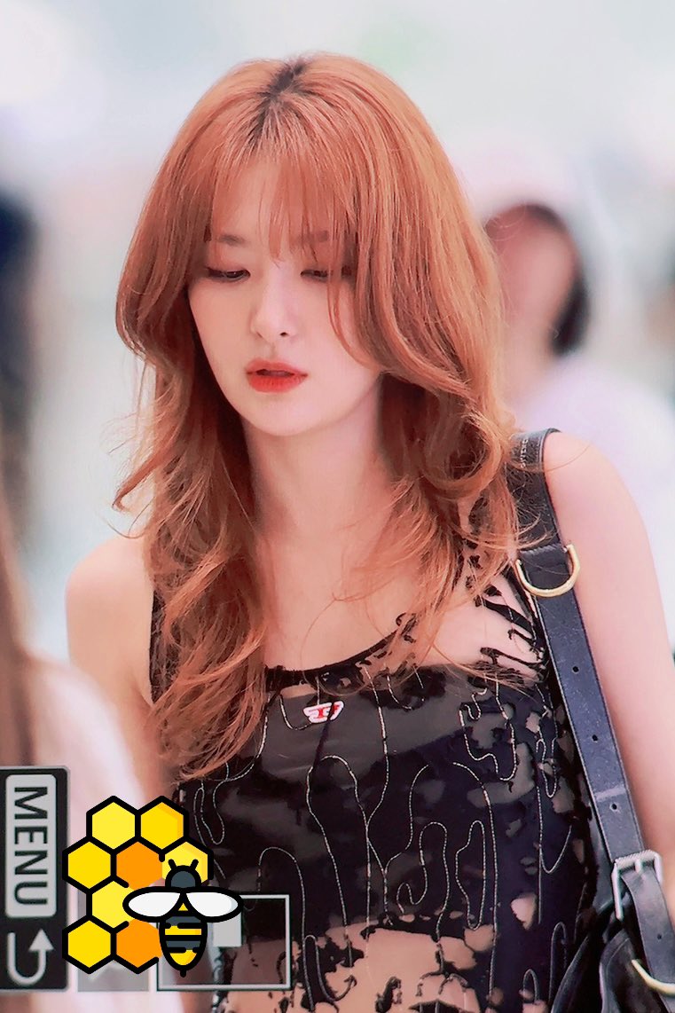 HoneyIsSweet210's tweet photo. 240712 ICN✈️

🥰

#슬기 #SEULGI #레드벨벳 #RedVelvet https://t.co/sLeYiKVXYb