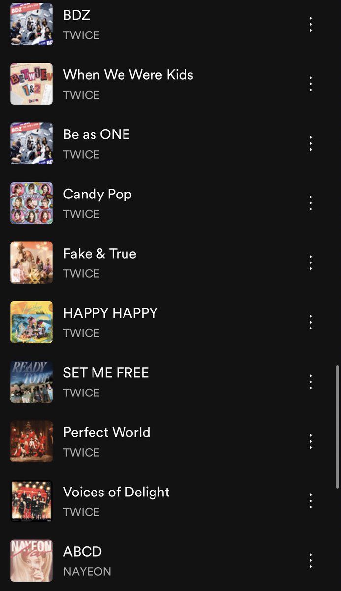 TWICETWTWITWICE's tweet photo. TWICE JAPAN公式より、LIVEの予習をしておいて下さいとSpotifyプレイリストという名の宿題が出されました。
実際のセットリストとは異なりますとの注釈付きですが、めちゃくちゃ期待が持てるプレイリスト放り投げて来た公式、全力で打ち返そうと思います。 https://t.co/5Hgpwf04xk